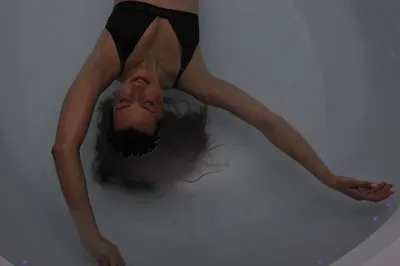 Inner dimension, center popolne sprostitve, lebdenje - floating, Simona Šrajner s.p.