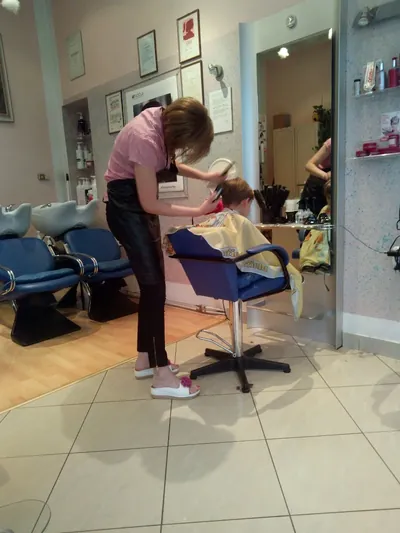 FRIZERSKI SALON DANICA