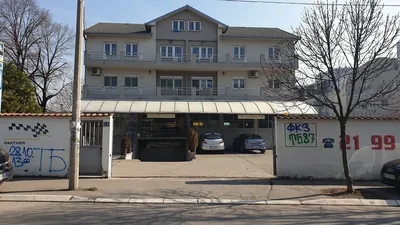 Servis Svilar