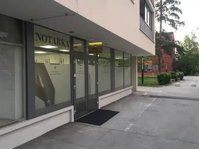 Stropnik Mravljak Judita - notarka