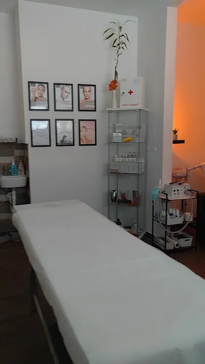 Salon Razvajanja