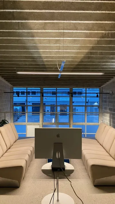Kabinet 01