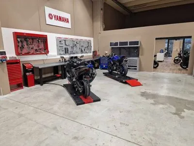 Moto poslovalnica - Prodaja in servisiranje motornih koles Yamaha