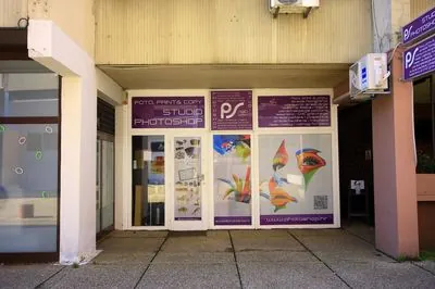 STUDIO PHOTOSHOP