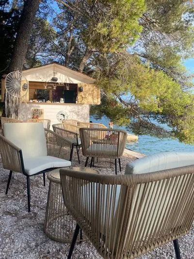 Beach bar Zvizda