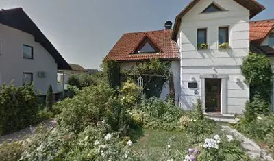 K.K.T. kozmetika Karlina Treinen s.p.